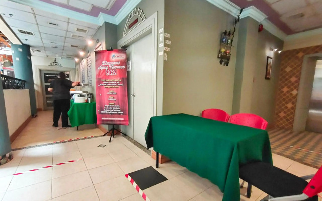 Megah D'Aru Hotel
