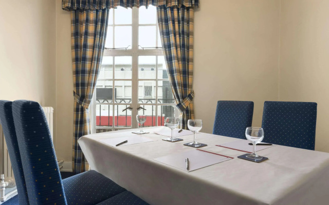 Ramada by Wyndham Loughborough Hotel
