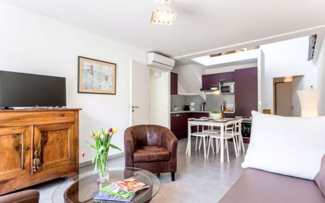 Les Pins Parasols (AGL350)