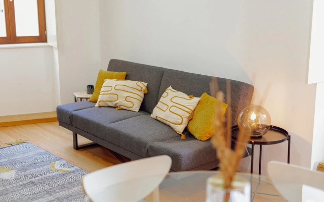 Riverview Apartment by Homing