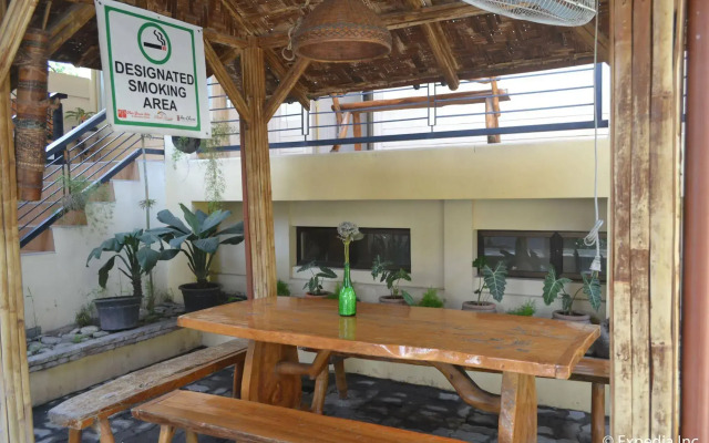 Phela Grande Residences