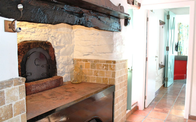 Beachfront cottage in sunny Calheta – the ideal hideaway | Cottage do Mar