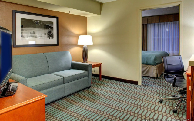 La Quinta Inn & Suites by Wyndham Downtown Asheville