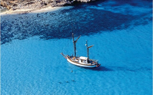Seashells Penthouse Seaview Terrace by Getaways Malta