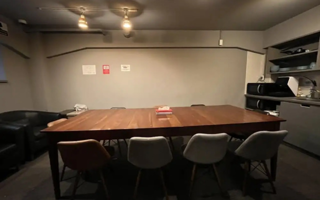 Rhodes Otsuka Hotel - Hostel