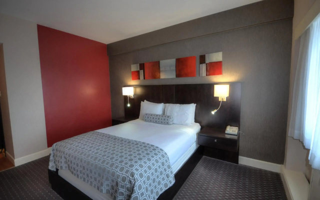 Armon Plaza Montreal Airport