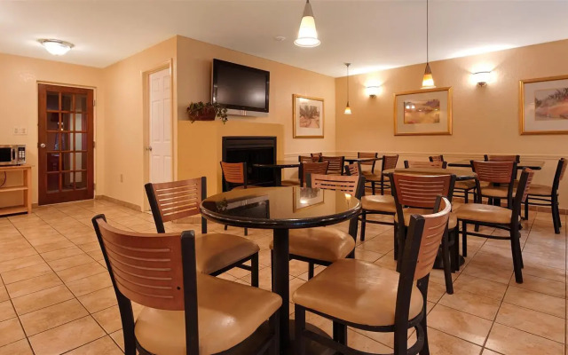 Best Western Braddock Inn