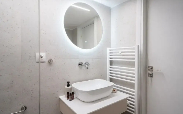 LIV - Trendy Athenian Apartment in Pagrati