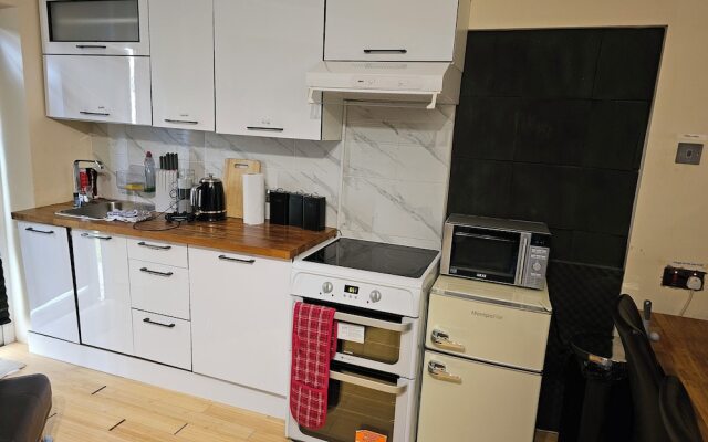 Umbrella Properties Apartment Birmingham