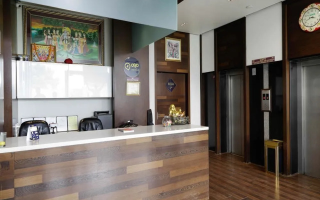 OYO 2166 Hotel KMahaveer