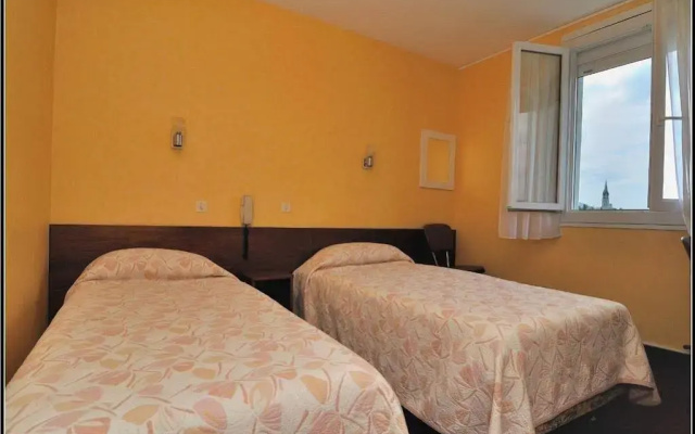 Hotel Montfort