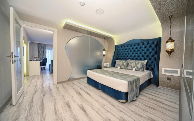 Demonti Otel