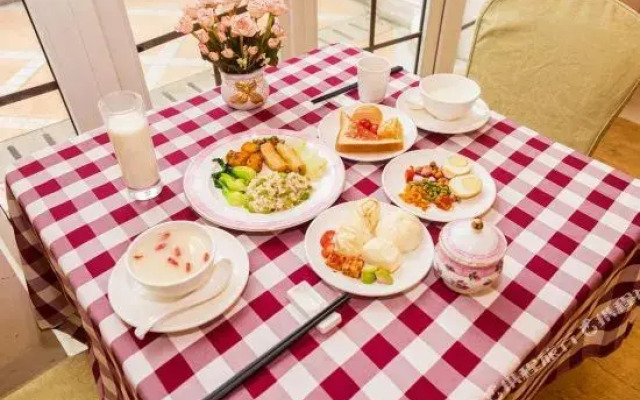 Oak Hotel Chongqing Luoma Holiday