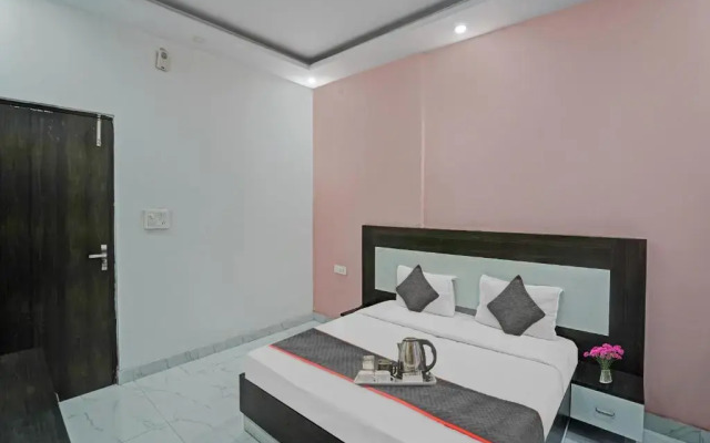 OYO Townhouse 1133 Rajvanshi Paradise