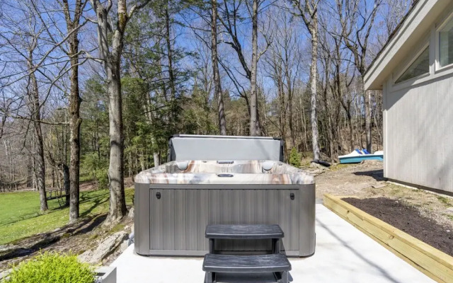 Catskill Getaway on 6 Acres With Swimming Pond!