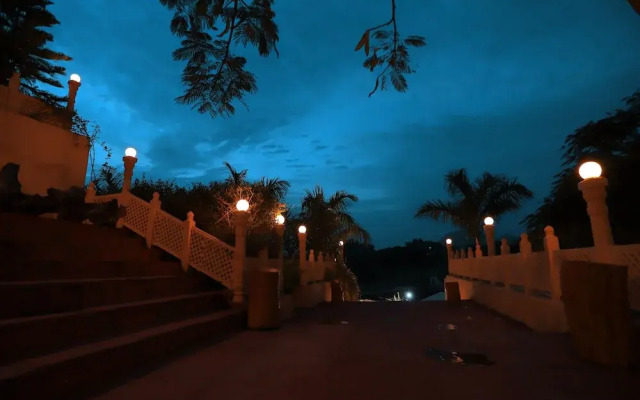 Riviera Madaar Resort