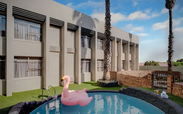 Evander Villas Hotel and Conference Center