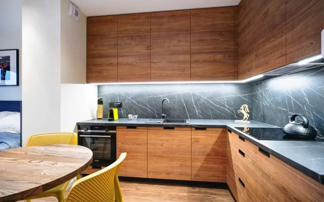 Easy Rent Nieruchomości - APERTA ART