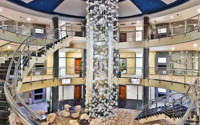 Kings Park Hotel