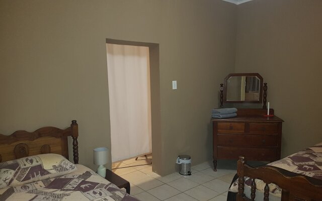 Kareekloof Game Farm