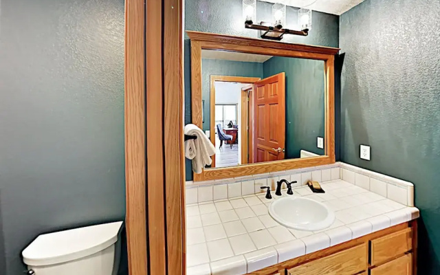 Snowpeak House 4 Bedrooms 3.5 Bathrooms Home