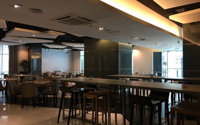 WTE KLCC Suites