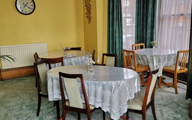 Chimneys Guest House