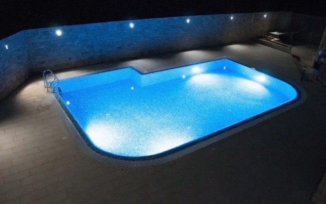 Hvar-Holiday Apartments