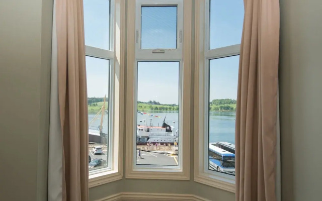 Brigantine Inn & Suites