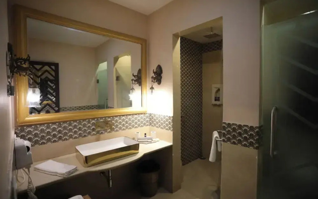 The Royal Retreat Resort & Spa