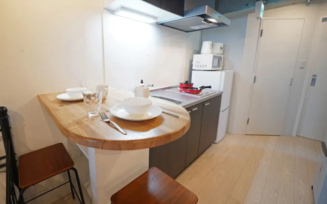 Laffitte Hirai Condominium Hotel