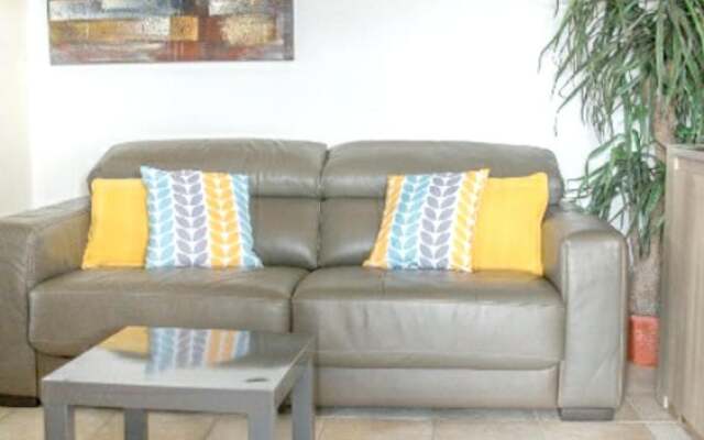 Apartment with 2 Bedrooms in Le Lamentin, with Wonderful Mountain View, Furnished Terrace And Wifi - 8 Km From the Beach