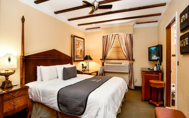 Brand Plaza Hotel