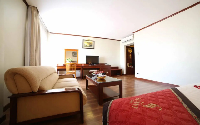 Sunny 3 Hotel