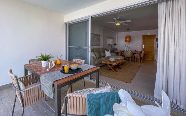 Gorgeous Apartment steps from the Bavaro Beach. A3