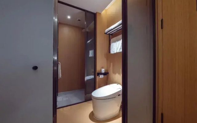 Ji Hotel Shanghai Lujiazui Minsheng Road