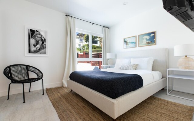 Avalon Buyout by AvantStay   Mins to Gaslamp   Rooftop w/ BBQ   Sleeps 24!