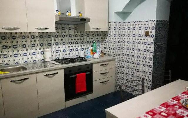 Arturo's house
