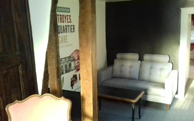 Duplex La Maisonnette 1 chambre - parking gratuit