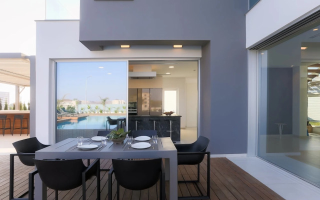 Cove Seaview Villas