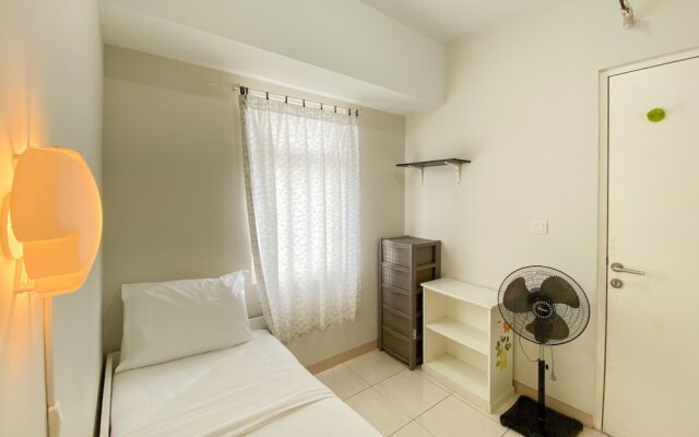 Modern And Homey 2Br At Springlake Summarecon Bekasi Apartment