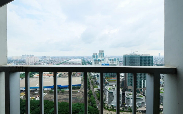 Best View Studio Apartment Tifolia near Kelapa Gading