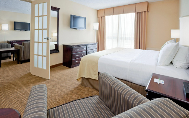 Holiday Inn South Plainfield-Piscataway by IHG