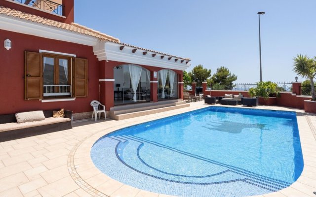 Alluring Villa in Finestrat With Swimming Pool