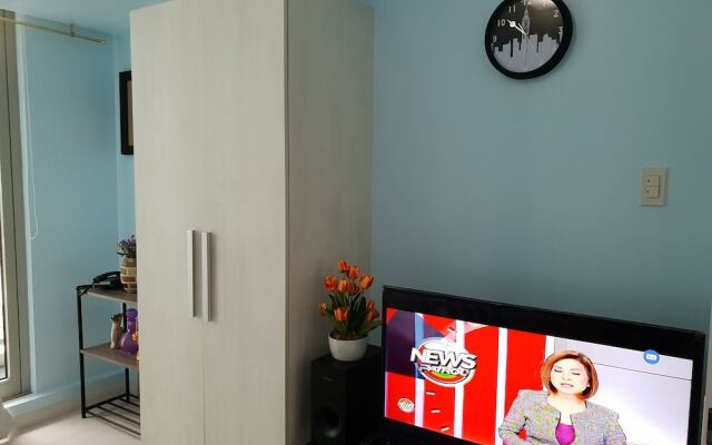 Azure Luxury Beach Suites by VacationsPH