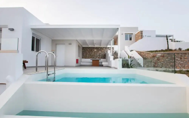 Theros Luxury Villas