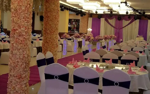 Harbin Eaself Hotel
