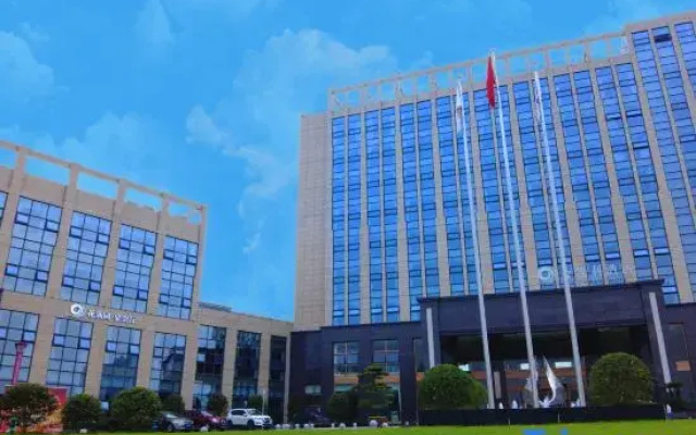 Deyang Golden Carlley Hotel