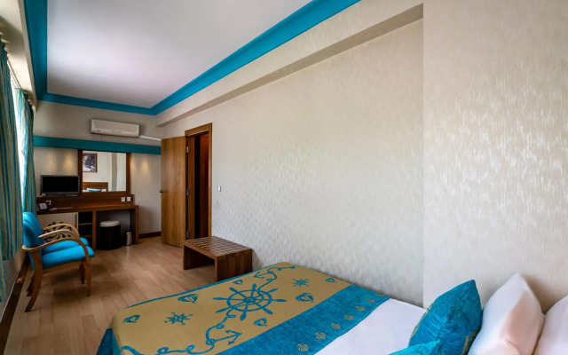 Miarosa Kemer Beach Hotel