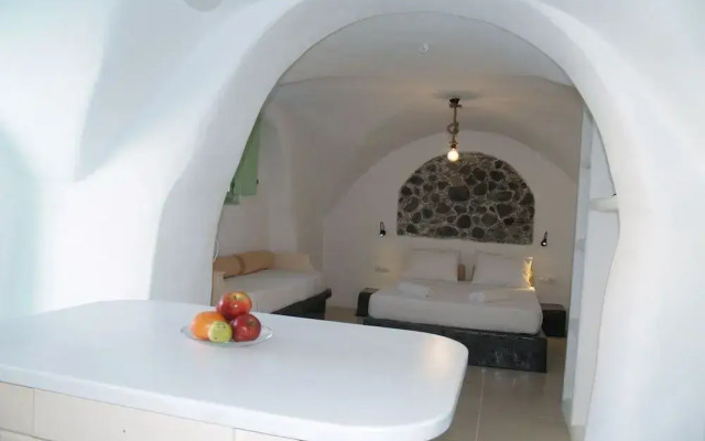 Mythos Traditional Stonehouse